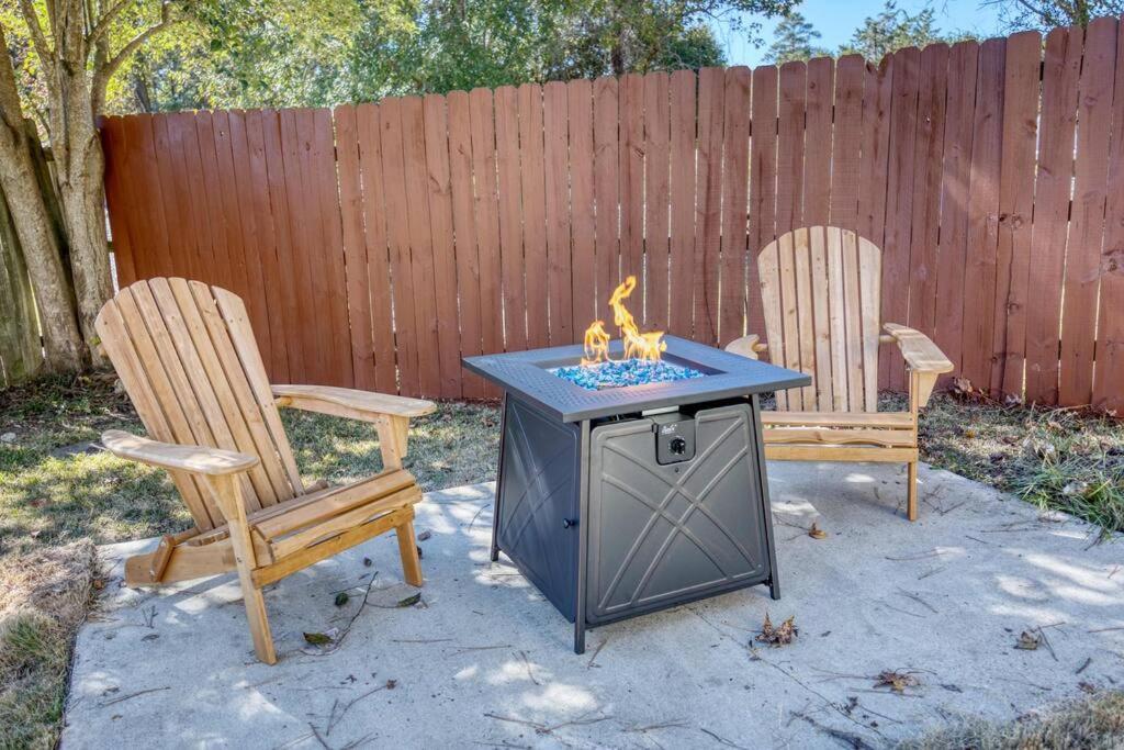 קולומבוס House In The Hills, Game Room, Fire Pit, Hot Tub מראה חיצוני תמונה